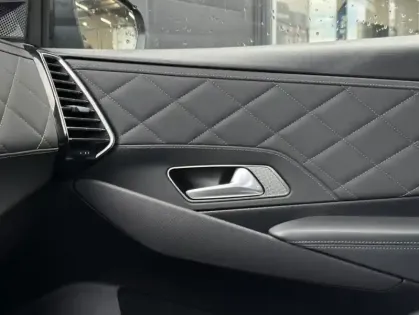 Photo 24 DS DS 7 PureTech 180 Automatique Executive