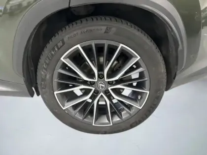 Photo 8 Lexus Nx 450H+ 4WD Executive