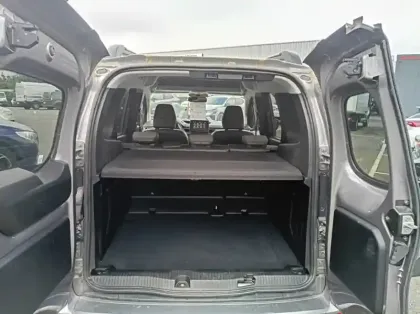 Photo 18 Renault Kangoo 1.3 TCe 130ch Techno EDC - 23