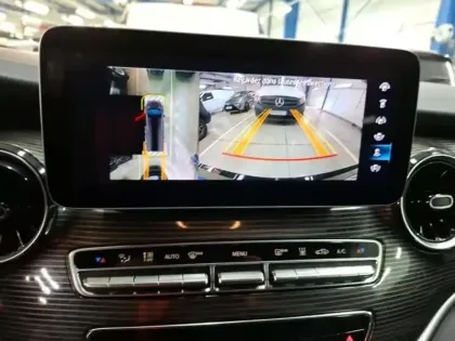 Photo 7 Mercedes Classe V 300 AVANTGARDE Extra long 8 pl