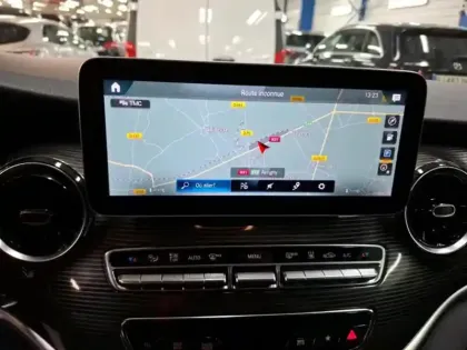 Photo 8 Mercedes Classe V 300 AVANTGARDE Extra long 8 pl