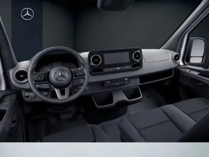 Photo 20 Mercedes Sprinter e 414 Fourgon 43 113KWH 136CH 