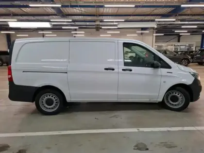 Photo 13 Mercedes Vito e 112 Fourgon Long L2H1 60KWH 