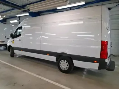 Photo 9 Mercedes Sprinter e 414 Fourgon 43 L3H2 14M3 113