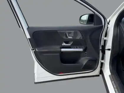 Photo 19 Mercedes GLA 200 d AMG Line