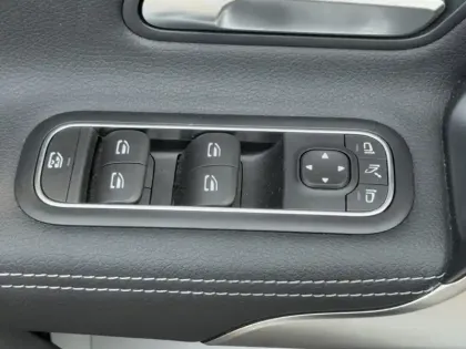 Photo 8 Mercedes CLA  200 Shooting Brake