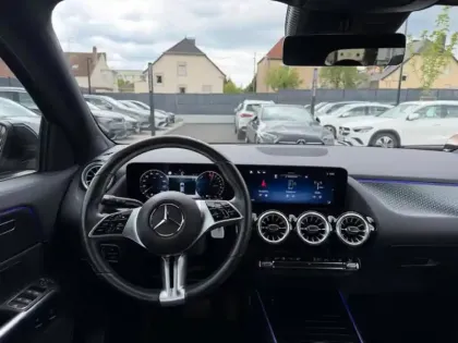 Photo 30 Mercedes GLA 250 e Progressive Line