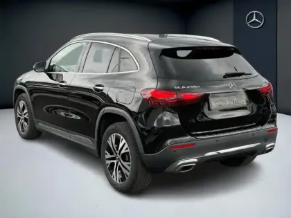 Photo 22 Mercedes GLA 250 e Progressive Line