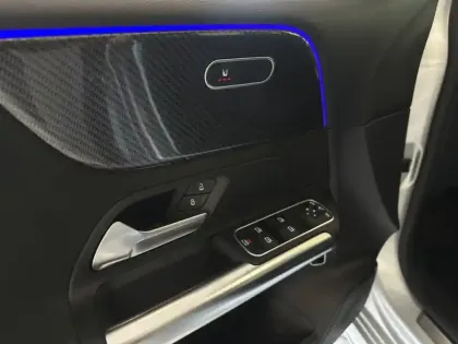 Photo 19 Mercedes Classe B B 200