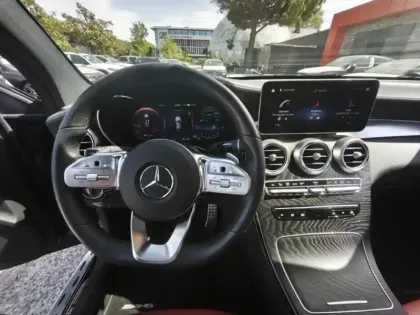 Photo 10 Mercedes Classe GLC GLC 300de 4MATIC Coupé AMG Lin