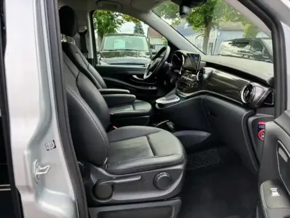 Photo 6 Mercedes Classe V 300 AVANTGARDE Long 7 PLACES
