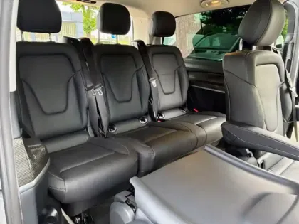 Photo 8 Mercedes Classe V 300 AVANTGARDE Long 7 PLACES