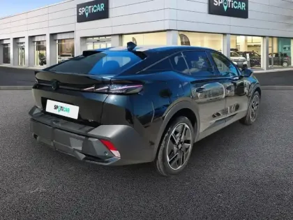 Photo 27 Peugeot 408  Hybrid 136 e-DCS6 GT