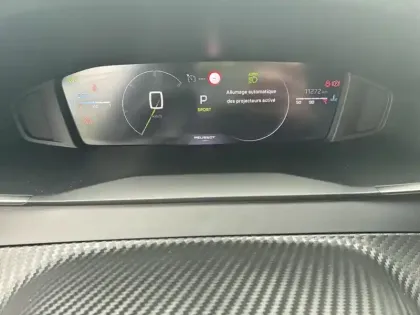 Photo 20 Peugeot 208  Allure Hybrid 110 ch e-DCS6