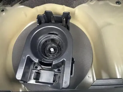 Photo 26 Peugeot 208  Allure Hybrid 110 ch e-DCS6