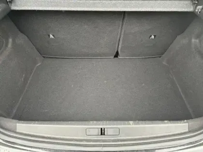 Photo 6 Peugeot 208  Allure Hybrid 110 ch e-DCS6