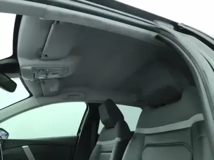 Photo 24 Citroën C4  BlueHDi 130 S&S EAT8 Shine