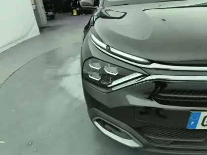 Photo 13 Citroën C4  BlueHDi 130 S&S EAT8 Shine