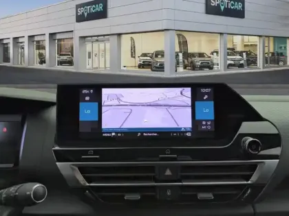 Photo 10 Citroën C4  BlueHDi 130 S&S EAT8 Shine