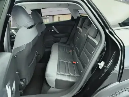 Photo 22 Citroën C4  BlueHDi 130 S&S EAT8 Shine