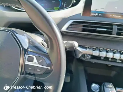 Photo 6 Peugeot 3008  Hybrid 225 e-EAT8 Allure