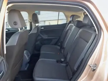 Photo 22 Volkswagen T-cross  1.0 TSI 115 Start/Stop BVM6 R-Line