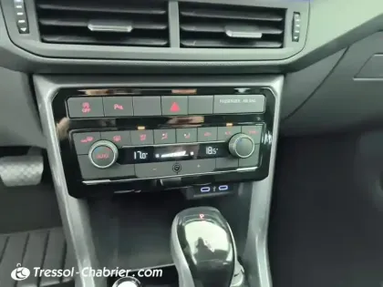 Photo 14 Volkswagen T-cross  1.0 TSI 110 Start/Stop DSG7 R-Line