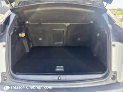 Photo 17 Peugeot 3008  Hybrid 225 e-EAT8 Allure Pack