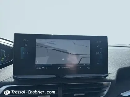 Photo 20 Peugeot 3008  Hybrid 225 e-EAT8 Allure Pack