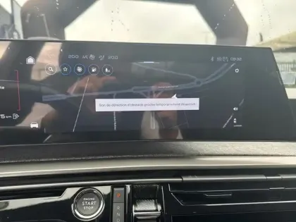 Photo 10 Peugeot 3008  Hybrid 136 e-DCS6 Allure