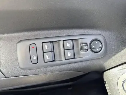 Photo 19 Opel Combo  Life L1H1 1.5 Diesel 130 ch Start/Stop Elegance