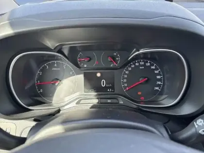 Photo 20 Opel Combo  Life L1H1 1.5 Diesel 130 ch Start/Stop Elegance