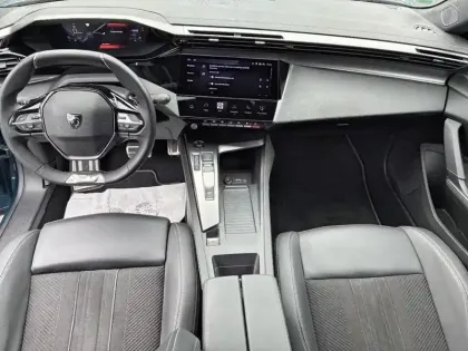 Photo 19 Peugeot 408  PHEV 225 e-EAT8 First Edition