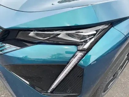Photo 13 Peugeot 408  PHEV 225 e-EAT8 First Edition