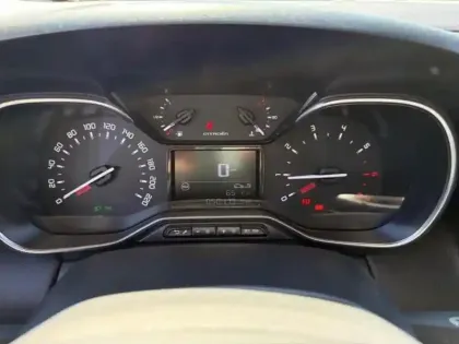 Photo 14 Citroën C3 Aircross  PureTech 110ch S&S Shine