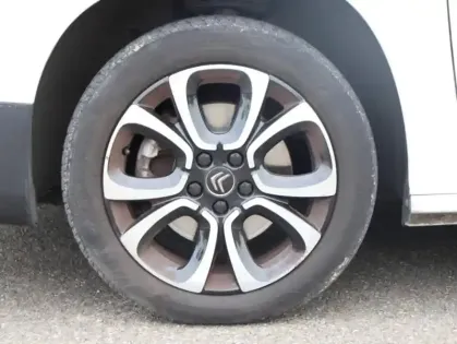 Photo 10 Citroën Berlingo  M BlueHDi 130ch S&S Shine