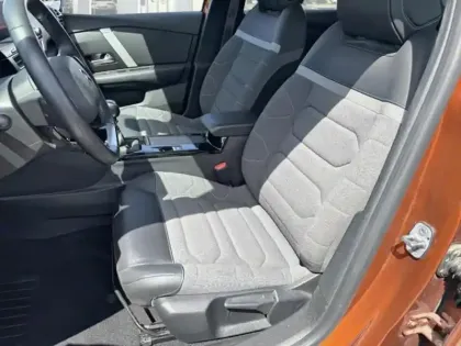 Photo 8 Citroën C4  PureTech 130ch S&S Feel Pack