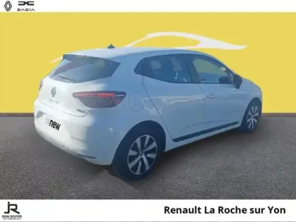 Photo 11 Renault Clio  1.6 E-Tech hybride 145ch Equilibre