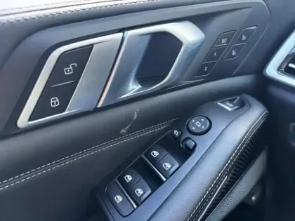 Photo 14 BMW X5  xDrive45e 394ch M Sport 17cv