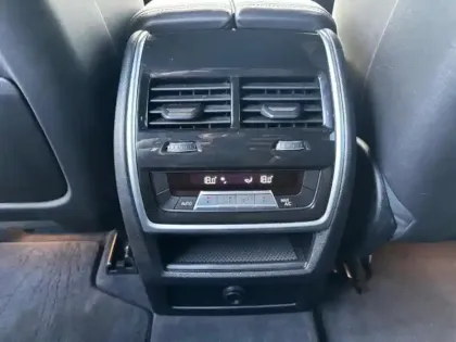 Photo 12 BMW X5  xDrive45e 394ch M Sport 17cv