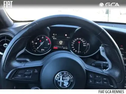 Photo 12 Alfa Romeo Giulia  2.2 JTD 190ch Sprint AT8 MY20