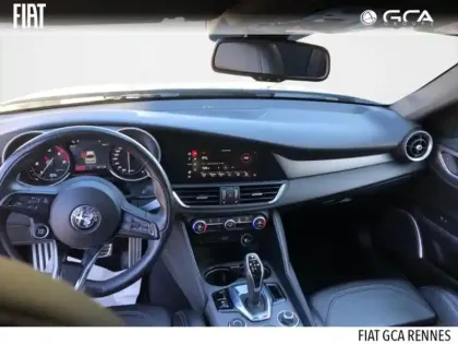 Photo 9 Alfa Romeo Giulia  2.2 JTD 190ch Sprint AT8 MY20