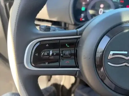 Photo 12 Fiat 500  e 118ch La Prima