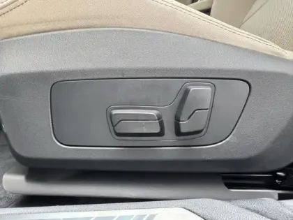 Photo 13 BMW Serie 1 Série 1 120A 170ch M Sport DKG7