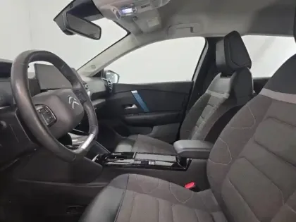 Photo 8 Citroën C4  Moteur électrique 136ch (100 kW) Shine Automatique