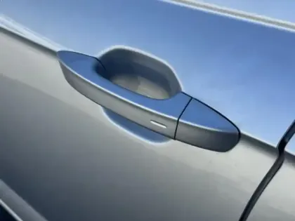 Photo 7 Volkswagen Taigo  1.0 TSI 116ch R-Line Edition DSG7