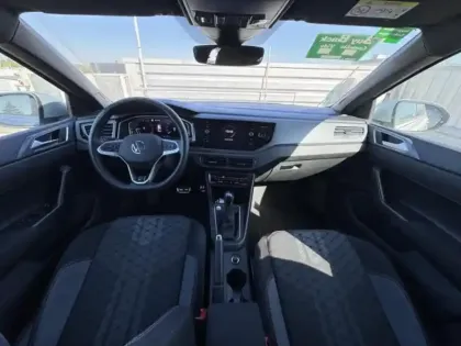 Photo 13 Volkswagen Taigo  1.0 TSI 116ch R-Line Edition DSG7