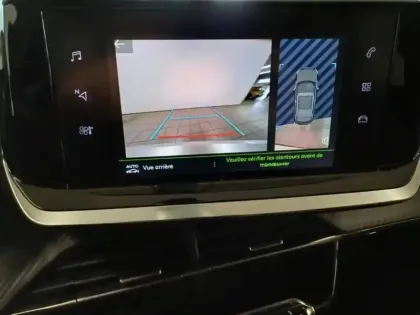 Photo 13 Peugeot 2008  1.2 PureTech 130ch S&S GT EAT8