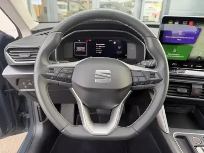 Photo 11 Seat Leon  1.5 eTSI Hybrid 115ch Copa DSG7