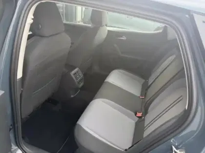 Photo 7 Seat Leon  1.5 eTSI Hybrid 115ch Copa DSG7